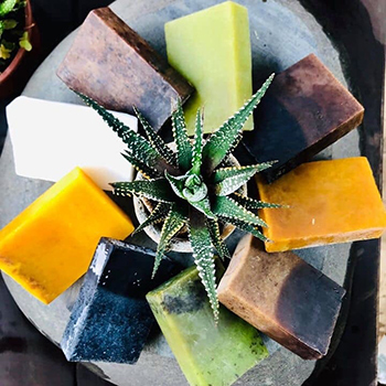 Xà bông thiên nhiên thương hiệu Sinh Dược